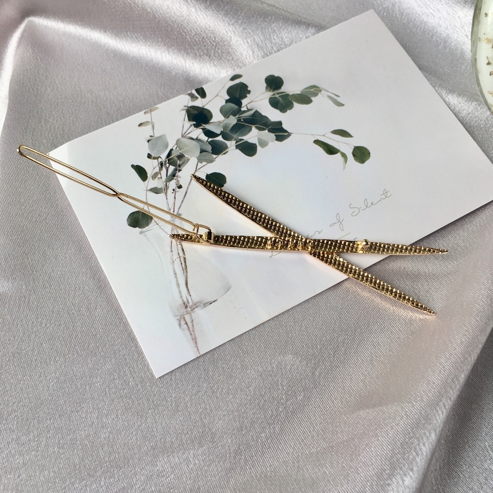 Criss-Cross Geometric Gold Slim Hair Pin Clip - Picture 8 of 8